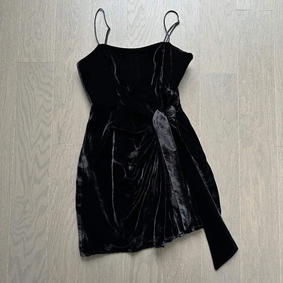 Cinq A Sept Velvet Kiki Dress Side Sash Tie Bow Mini Cocktail - Size 4 - Picture 2 of 9